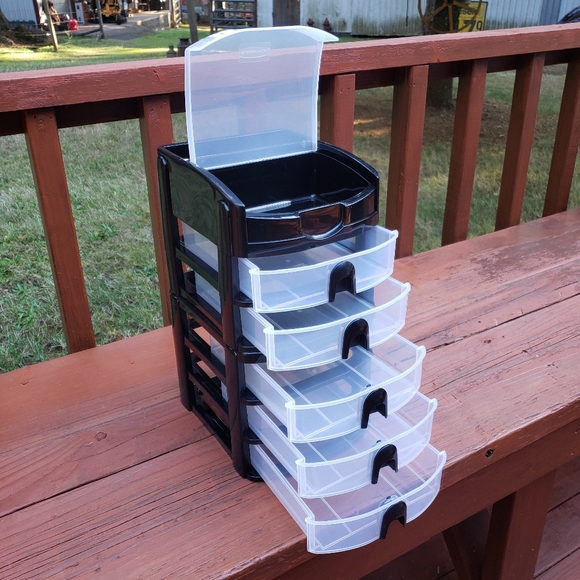 (2) Small Desktop Rubbermaid Storage Organizer Drawers- Stackable - Picture 1 of 15